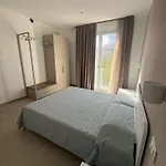 Acquaviva Suites, Pool - View Apartmán