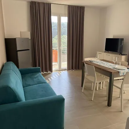 Acquaviva Suites, Pool - View Apartmán *